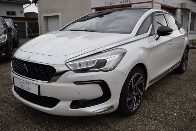 DS DS5 SPORT CHIC 2.0 HDI 150 CV BVM6 1