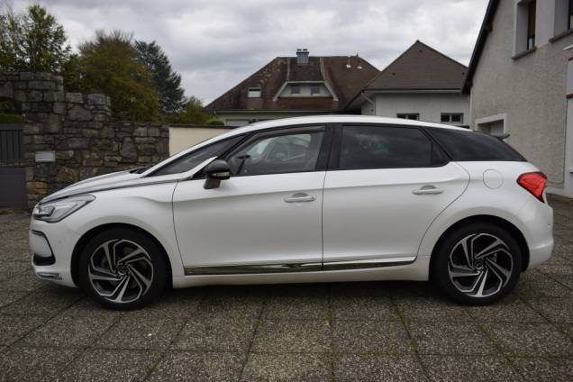 DS DS5 SPORT CHIC 2.0 HDI 150 CV BVM6 8