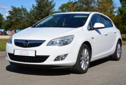 OPEL ASTRA COSMO 1.4 TURBO 140 CV / 1ere MAIN /  CARNET D'ENTRETIEN COMPLET 