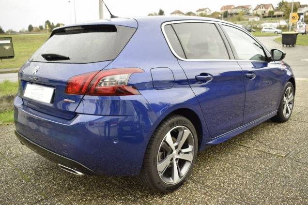 Peugeot 308 GT LINE 130 CV EAT8 5