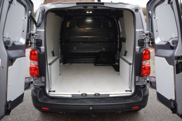 FIAT SCUDO FOURGON PACK PRO LOUNGE CONNECT 2.0 BLUE HDI 145 CV EAT8 9