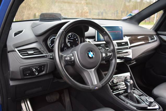 BMW SERIE 2 M-SPORT ACTIVE TOURER 225 XE HYBRID RECHARGEABLE 4X4 / 49200 KMS / SUVI COMPLET BMW / 1.8/100L 9