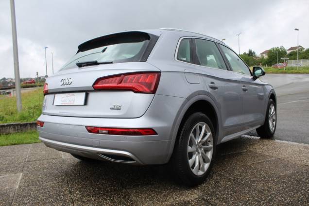 AUDI Q5 DESIGN 2.0 TDI 163 CV S-TRONIC 7 QUATTRO 6