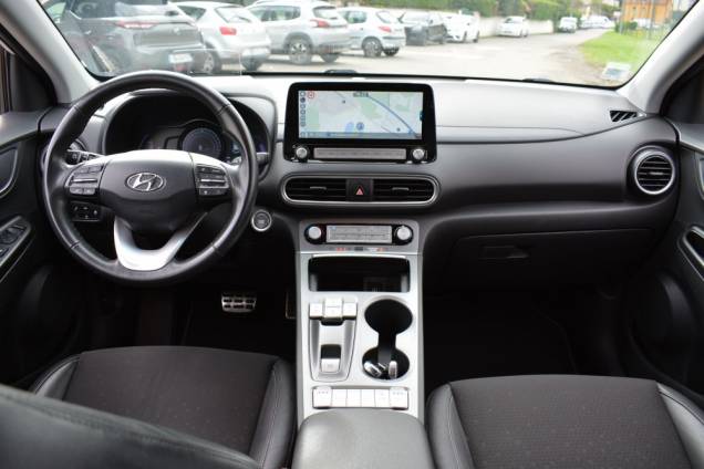 HYUNDAI KONA ELECTRIC 64 KW / 204 CV / EXECUTIVE STYLE / 1ère MAIN 16