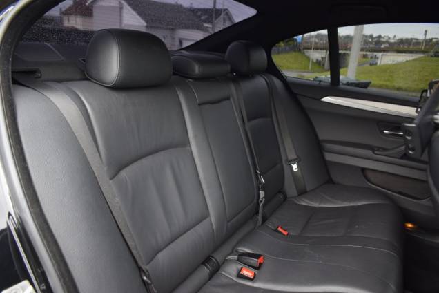 BMW 550 (F10) XD MSPORT 381 CV  10