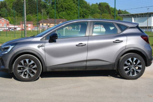 RENAULT CAPTUR EQUILIBRE 90 CV / 44000 KMS / 1ere MAIN 8
