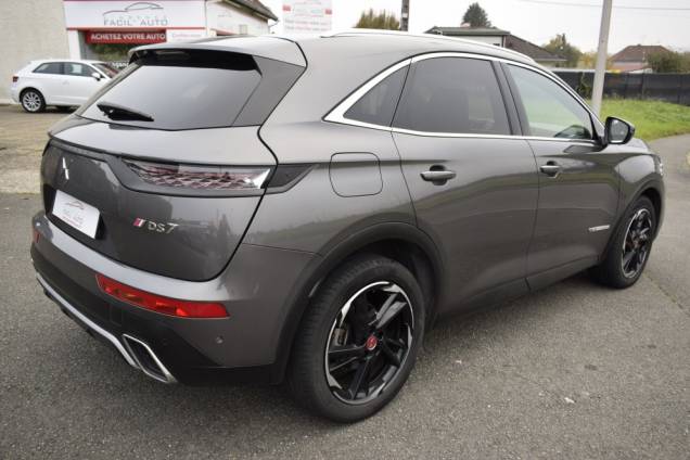DS DS7 CROSSBACK PERFORMANCE 2.0 HDI 180 CV EAT8 3