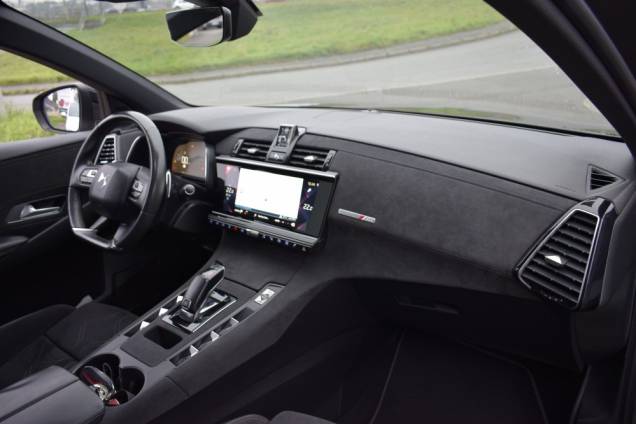 DS DS7 CROSSBACK PERFORMANCE 2.0 HDI 180 CV EAT8 11