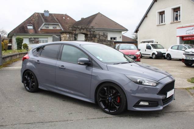 FORD FOCUS ST 2.0 TI-VCT 250 CV BVM6 / SONY  3