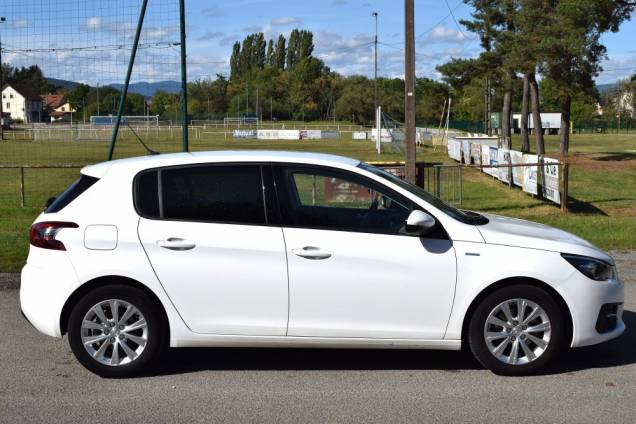 PEUGEOT 308 STYLE 130 CV EAT8  5