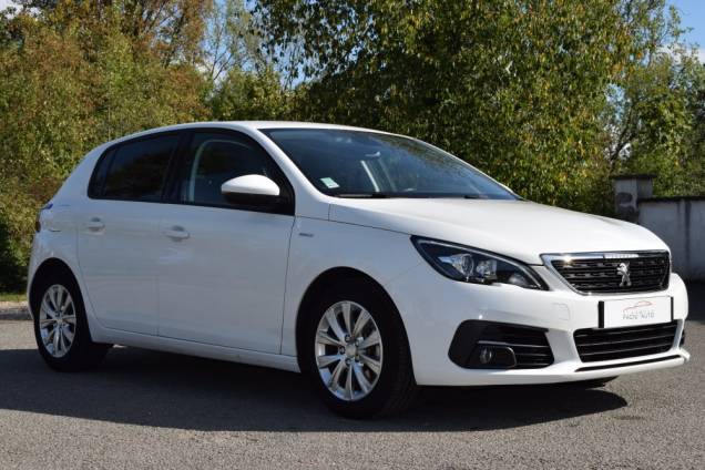 PEUGEOT 308 STYLE 130 CV EAT8  2