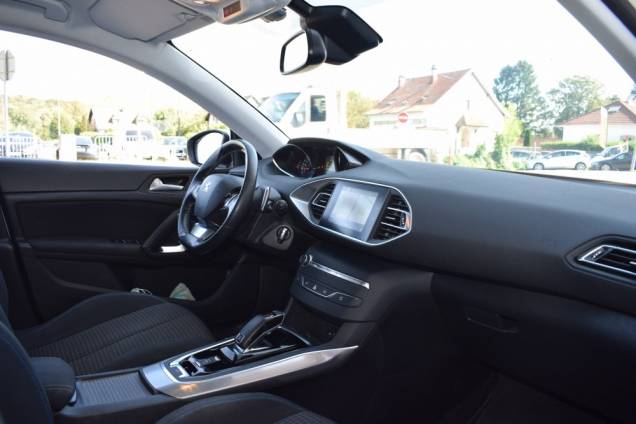 PEUGEOT 308 STYLE 130 CV EAT8  13