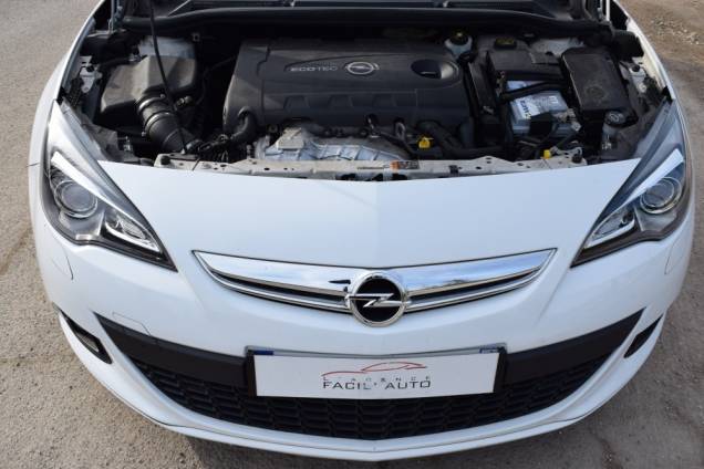 OPEL ASTRA GTC SPORT PACK 2.0 CDTI 165 CV / 67 900 KM 15