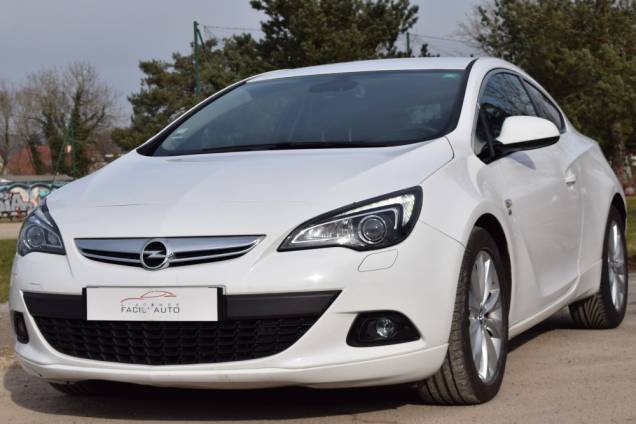 OPEL ASTRA GTC SPORT PACK 2.0 CDTI 165 CV / 67 900 KM 1