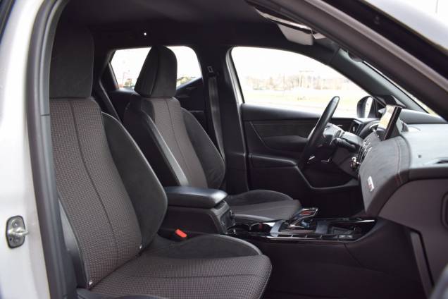 DS DS3 CROSSBACK PERFORMANCE LINE 155 CV EAT8 11