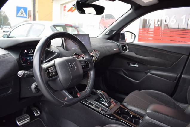 DS DS3 CROSSBACK PERFORMANCE LINE 155 CV EAT8 9