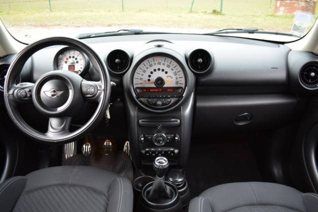 MINI COUNTRYMAN SD 2.0 D 143 CV  13