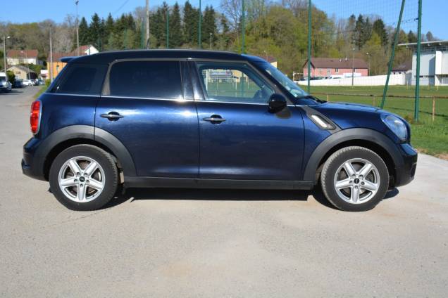 MINI COUNTRYMAN SD 2.0 D 143 CV  7
