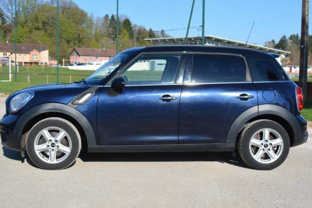 MINI COUNTRYMAN SD 2.0 D 143 CV  8
