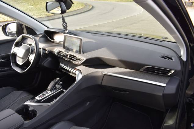 PEUGEOT 3008 ALLURE BUSINESS HDI 130 CV EAT8 14