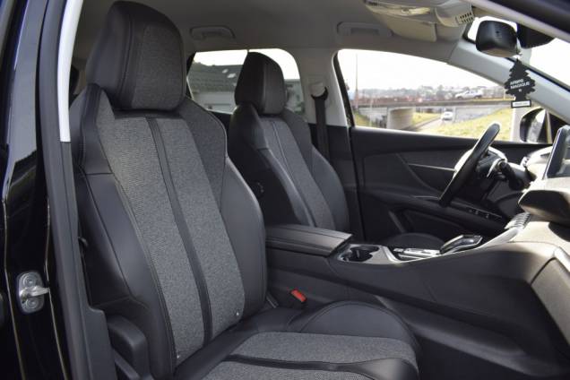 PEUGEOT 3008 ALLURE BUSINESS HDI 130 CV EAT8 15