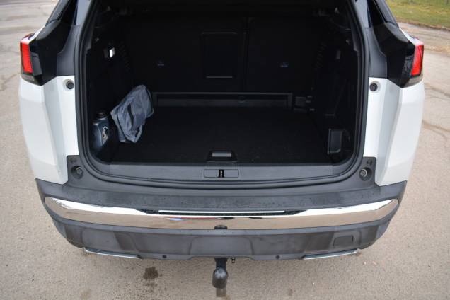 PEUGEOT 3008 GT LINE 130 CV / 1ere MAIN / 59950 KMS / ATTELAGE / SUIVI COMPLET 13
