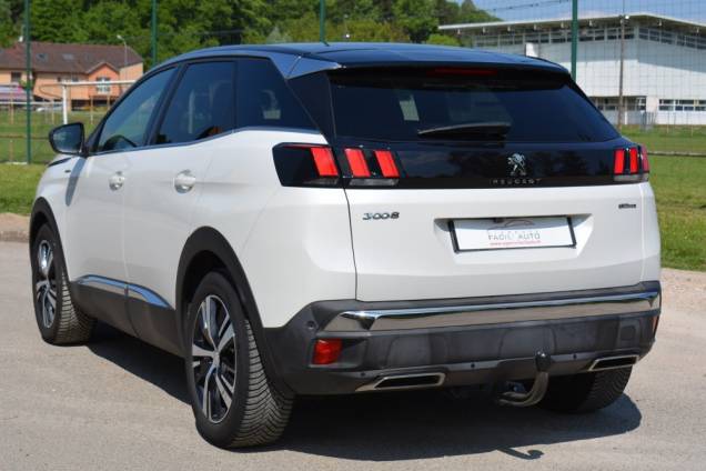 PEUGEOT 3008 GT LINE 130 CV / 1ere MAIN / 59950 KMS / ATTELAGE / SUIVI COMPLET 4