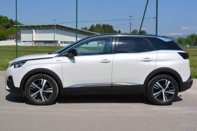 PEUGEOT 3008 GT LINE 130 CV / 1ere MAIN / 59950 KMS / ATTELAGE / SUIVI COMPLET 8