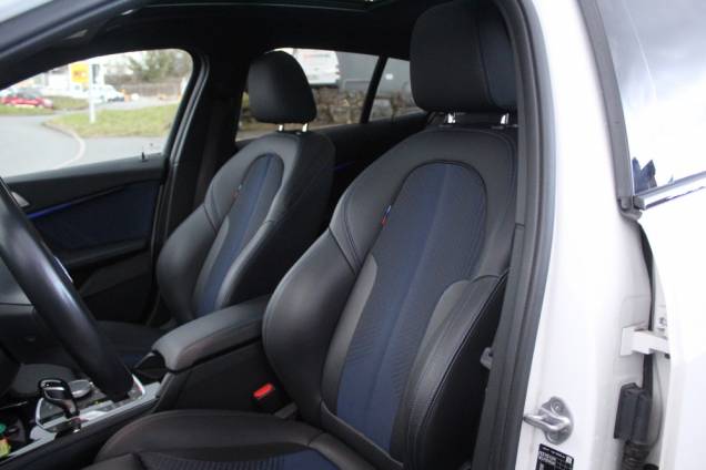 BMW SERIE 1 F40 M SPORT 118I 140 CV DKG 7 / TOIT OUVRANT PANORAMIQUE 12