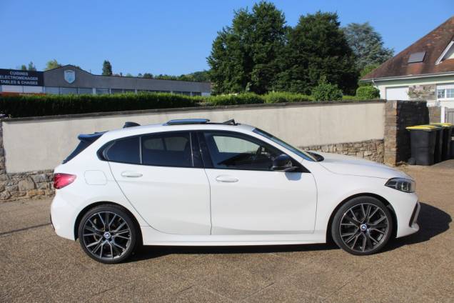 BMW SERIE 1 F40 M SPORT 118I 140 CV DKG 7 / TOIT OUVRANT PANORAMIQUE 3