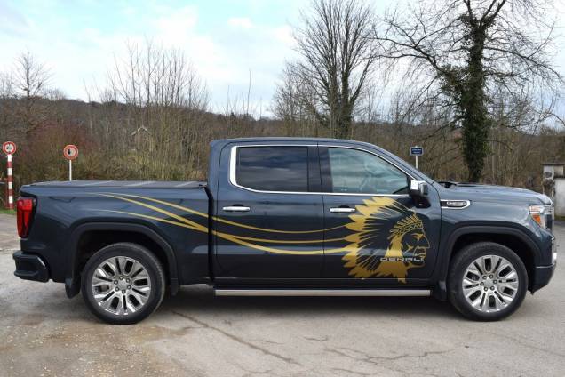 GMC SIERRA DENALI CREW CAB 6.2 V8 426 CV BVA / 1ERE MAIN / PAS DE MALUS 3