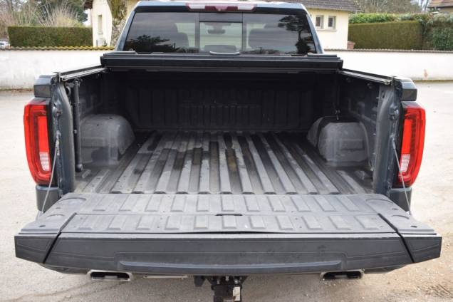 GMC SIERRA DENALI CREW CAB 6.2 V8 426 CV BVA / 1ERE MAIN / PAS DE MALUS 13