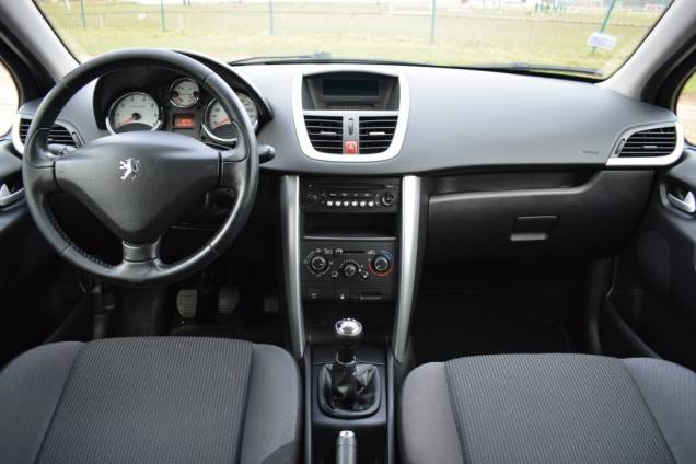 PEUGEOT 207 FOREVER 1.4 VTI 95 CV  12