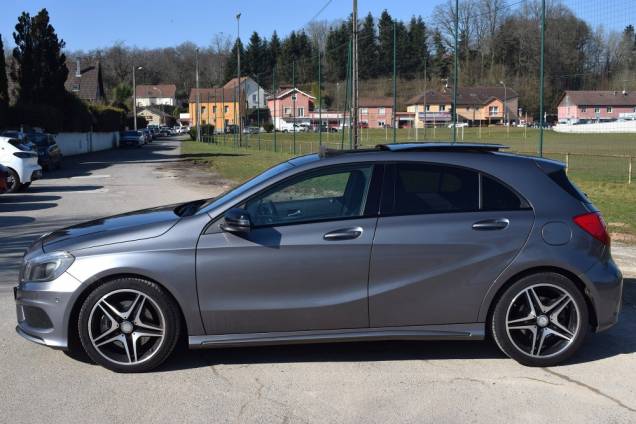 MERCEDES BENZ CLASSE A 250 FASCINATION 7G DCT 211 CV 5