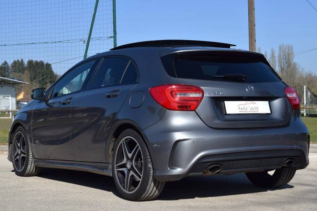 MERCEDES BENZ CLASSE A 250 FASCINATION 7G DCT 211 CV 3
