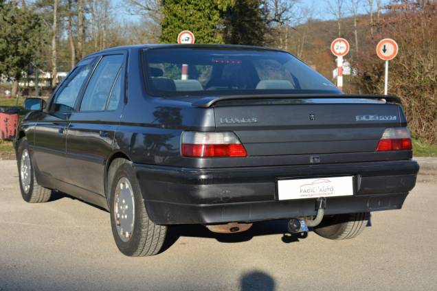 PEUGEOT 605 V6 3.0 BERLINE / BOITE MECANIQUE 3