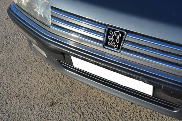 PEUGEOT 605 V6 3.0 BERLINE / BOITE MECANIQUE 7