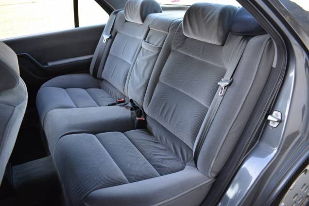 PEUGEOT 605 V6 3.0 BERLINE / BOITE MECANIQUE 13