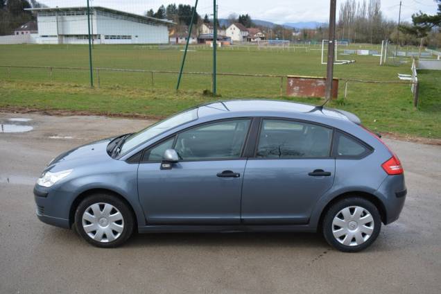 CITROEN C4 PACK 1.4 16 V 90 CV 5 PORTES 8