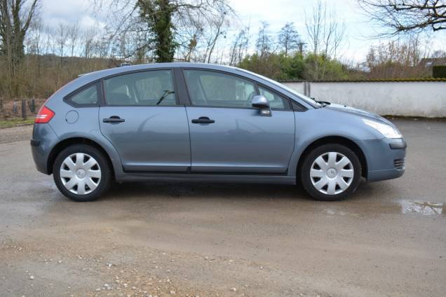 CITROEN C4 PACK 1.4 16 V 90 CV 5 PORTES 9