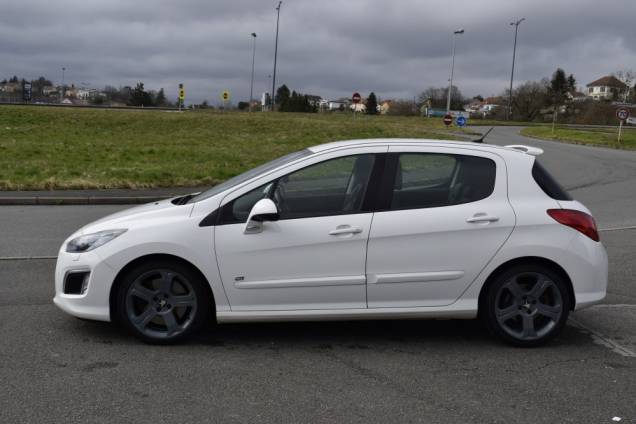 PEUGEOT 308 GTI 200 CV BVM 2