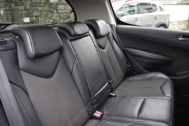 PEUGEOT 308 GTI 200 CV BVM 13