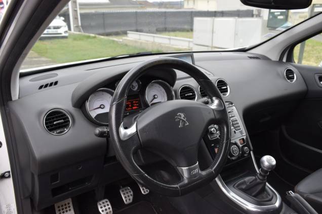 PEUGEOT 308 GTI 200 CV BVM 14