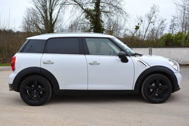 MINI COUNTRYMAN ONE 1.4 I 98 CV / CARNET D'ENTRETIEN COMPLET 7