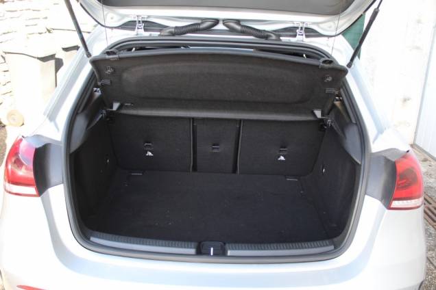 MERCEDES BENZ CLASSE A 180 AMG LINE 116 CV 7G-DCT / ORIGINE FRANCE 14
