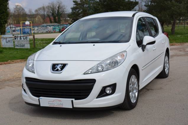 PEUGEOT 207 SW 1.4 75 CV 5 PORTES  / CROCHET D'ATTELAGE  1