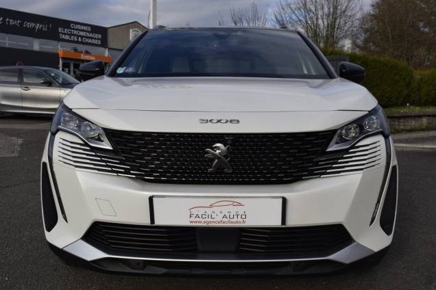 PEUGEOT 3008 GT PHEV 225 CV EAT8 9