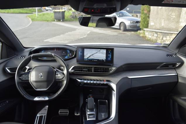 PEUGEOT 3008 GT PHEV 225 CV EAT8 13