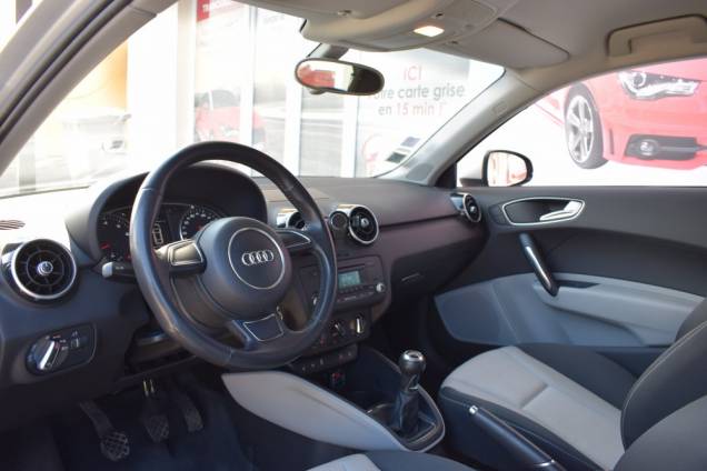 AUDI A1 1.4 TFSI 122 CV BV6 9