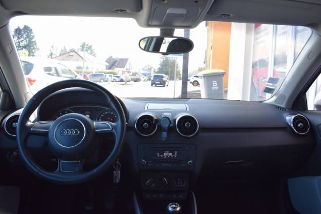 AUDI A1 1.4 TFSI 122 CV BV6 10